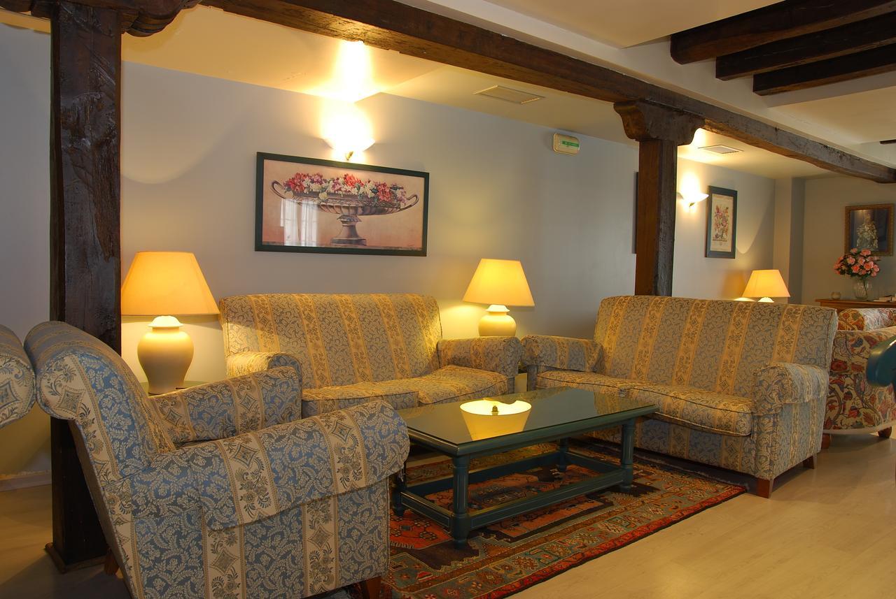 Hotel Rural Loizu Burguete Kültér fotó