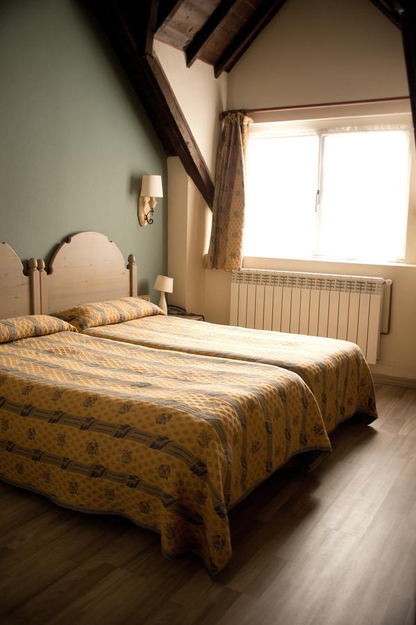 Hotel Rural Loizu Burguete Szoba fotó