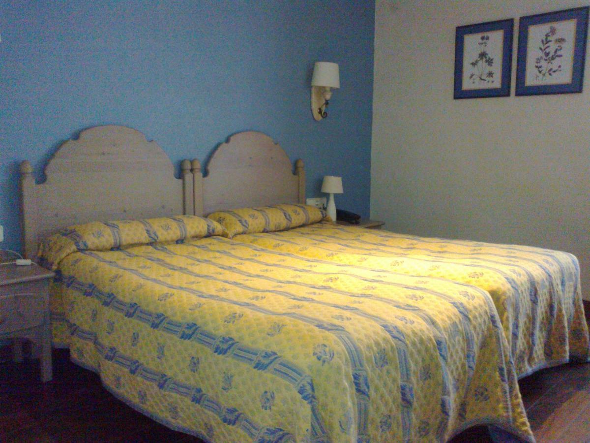 Hotel Rural Loizu Burguete Szoba fotó