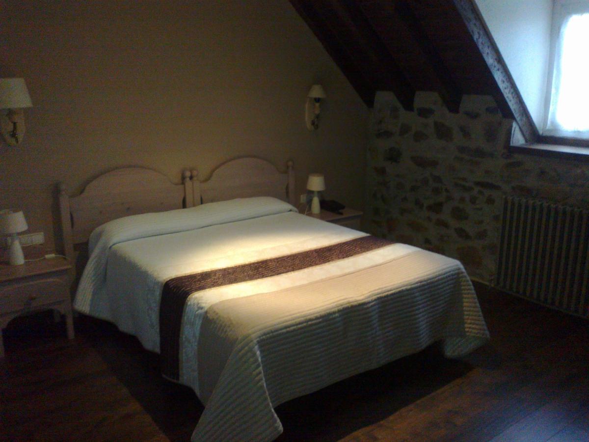 Hotel Rural Loizu Burguete Szoba fotó